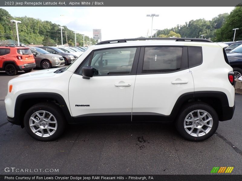 Alpine White / Black 2023 Jeep Renegade Latitude 4x4