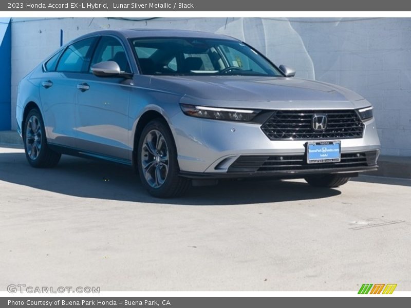 Front 3/4 View of 2023 Accord EX-L Hybrid