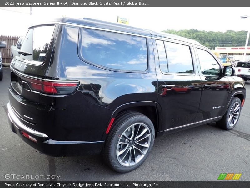 Diamond Black Crystal Pearl / Global Black 2023 Jeep Wagoneer Series III 4x4
