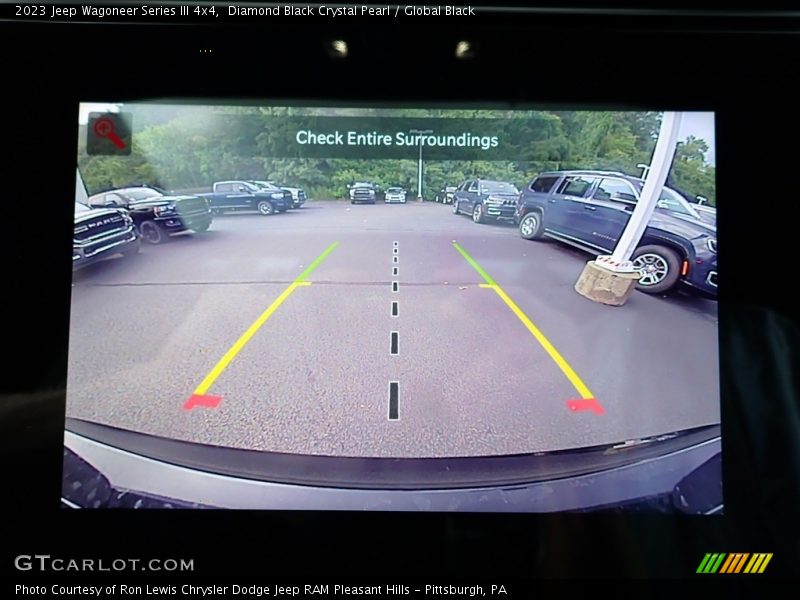 Diamond Black Crystal Pearl / Global Black 2023 Jeep Wagoneer Series III 4x4