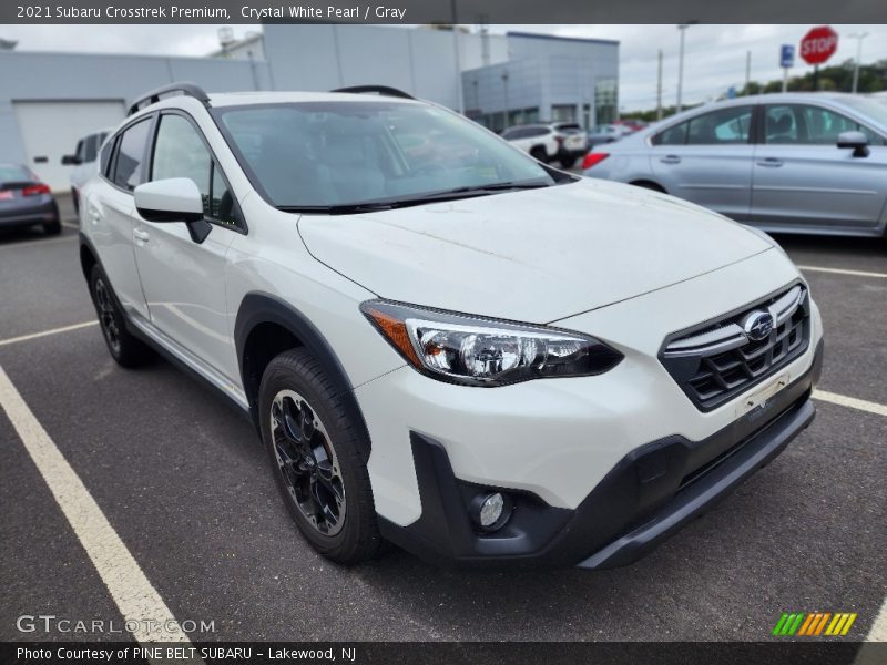 Front 3/4 View of 2021 Crosstrek Premium