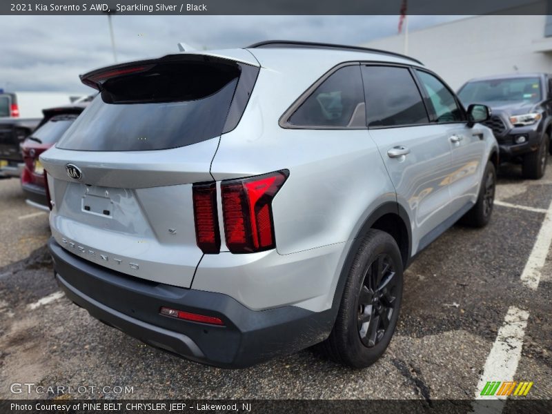 Sparkling Silver / Black 2021 Kia Sorento S AWD