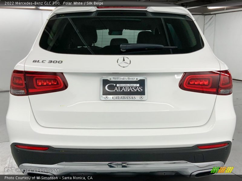Polar White / Silk Beige 2022 Mercedes-Benz GLC 300