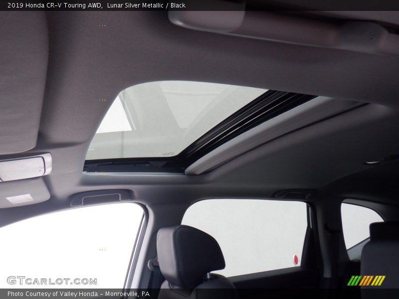 Sunroof of 2019 CR-V Touring AWD