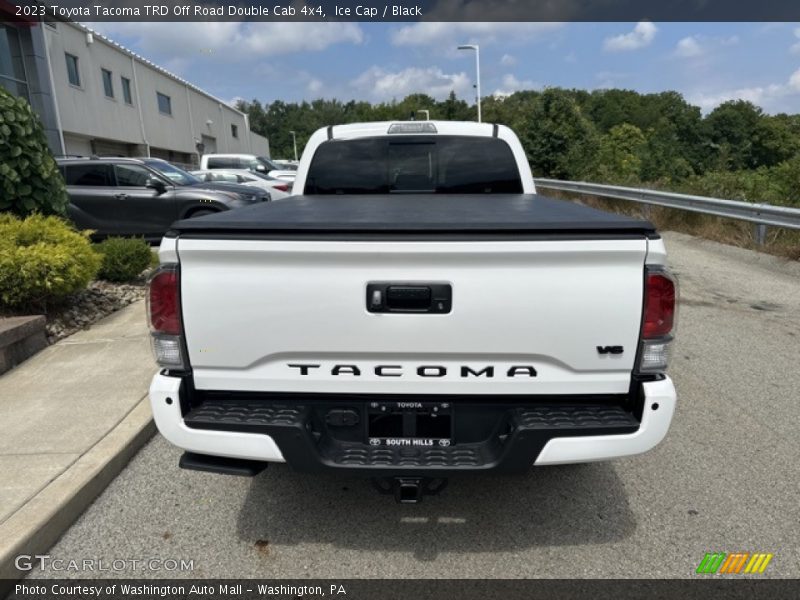 Ice Cap / Black 2023 Toyota Tacoma TRD Off Road Double Cab 4x4