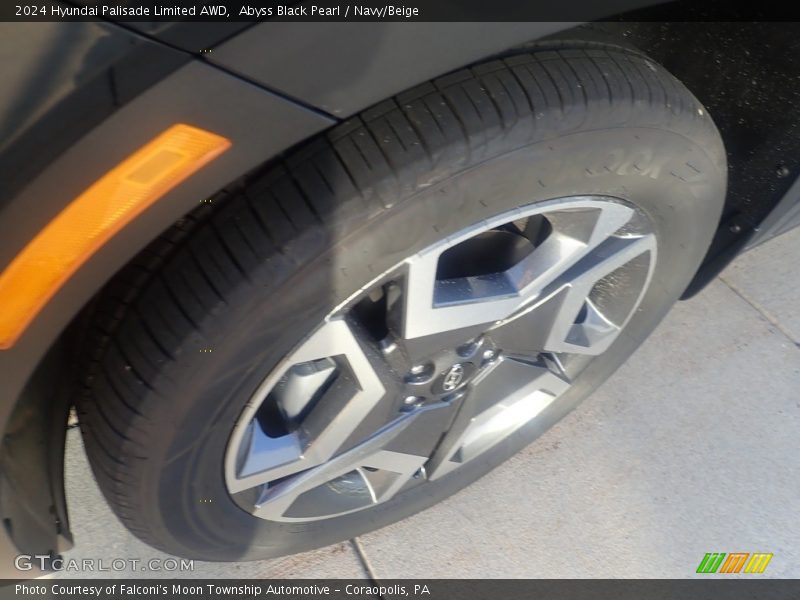 Abyss Black Pearl / Navy/Beige 2024 Hyundai Palisade Limited AWD