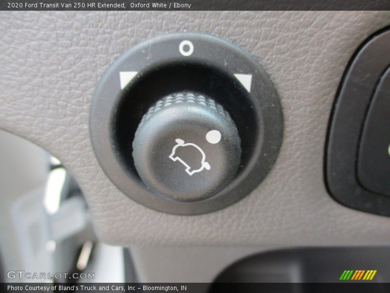 Oxford White / Ebony 2020 Ford Transit Van 250 HR Extended