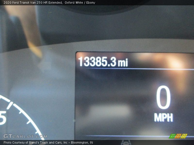Oxford White / Ebony 2020 Ford Transit Van 250 HR Extended