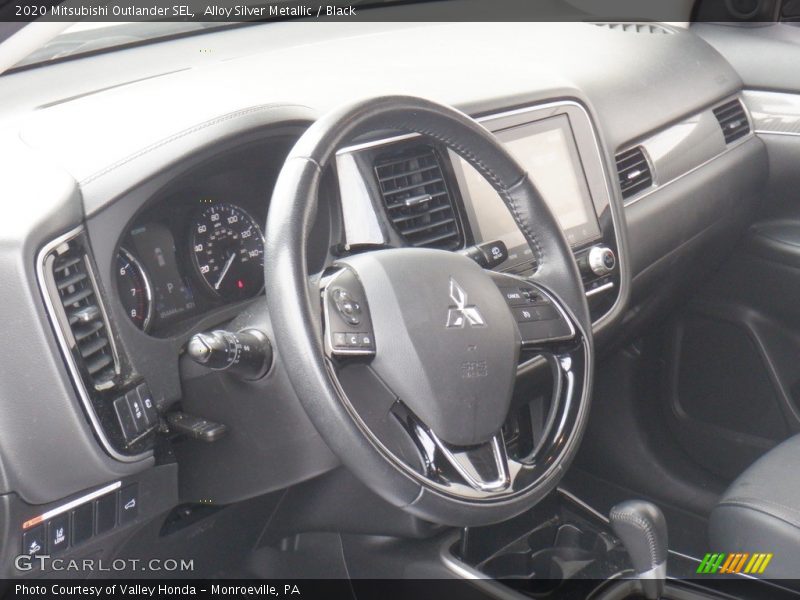 Alloy Silver Metallic / Black 2020 Mitsubishi Outlander SEL