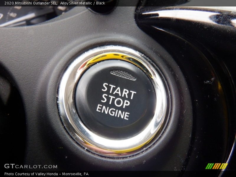 Alloy Silver Metallic / Black 2020 Mitsubishi Outlander SEL