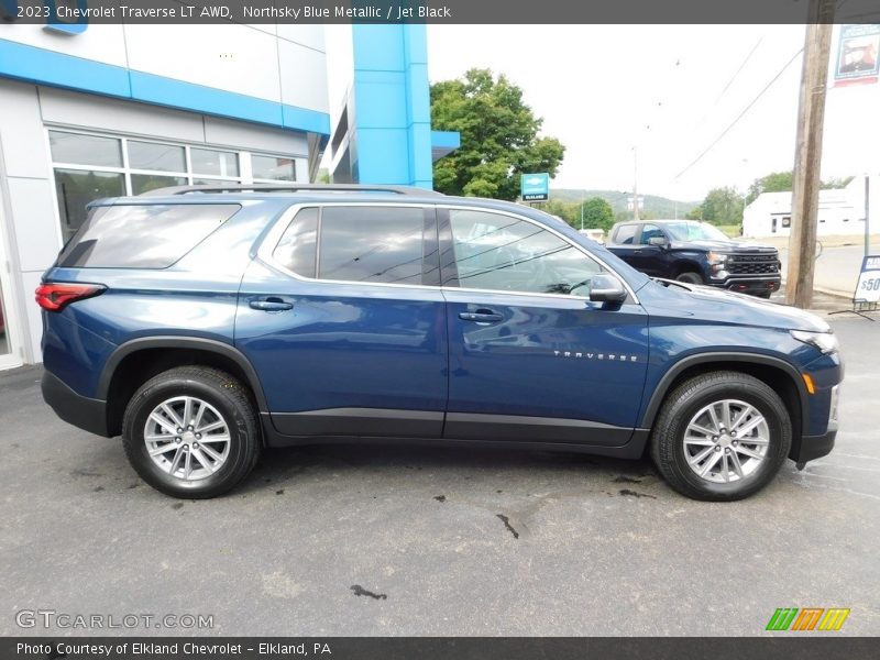 Northsky Blue Metallic / Jet Black 2023 Chevrolet Traverse LT AWD