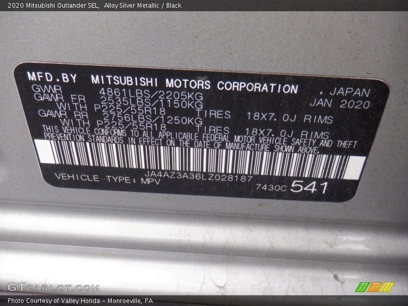 Alloy Silver Metallic / Black 2020 Mitsubishi Outlander SEL