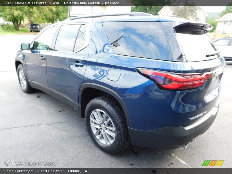 Northsky Blue Metallic / Jet Black 2023 Chevrolet Traverse LT AWD