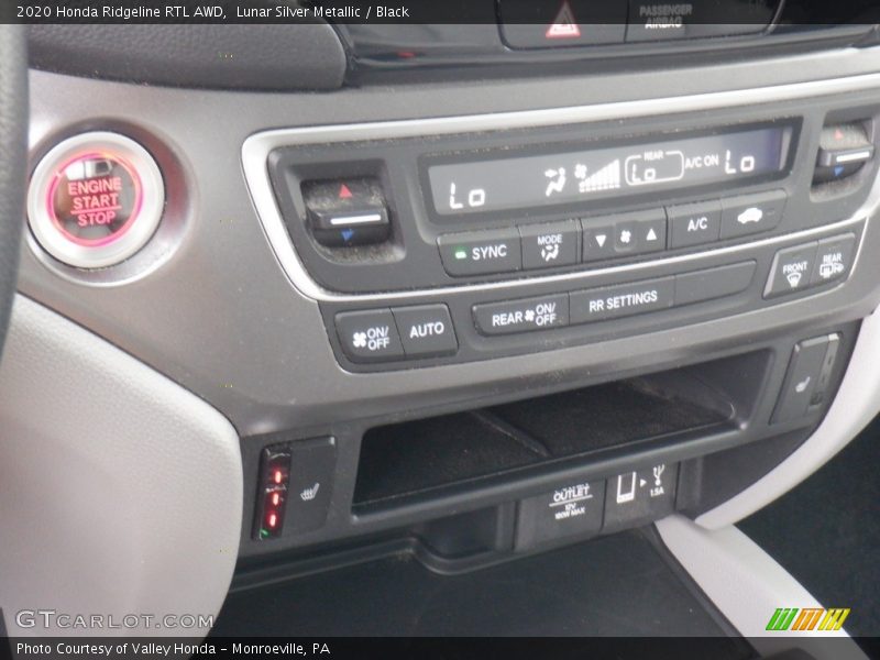 Lunar Silver Metallic / Black 2020 Honda Ridgeline RTL AWD