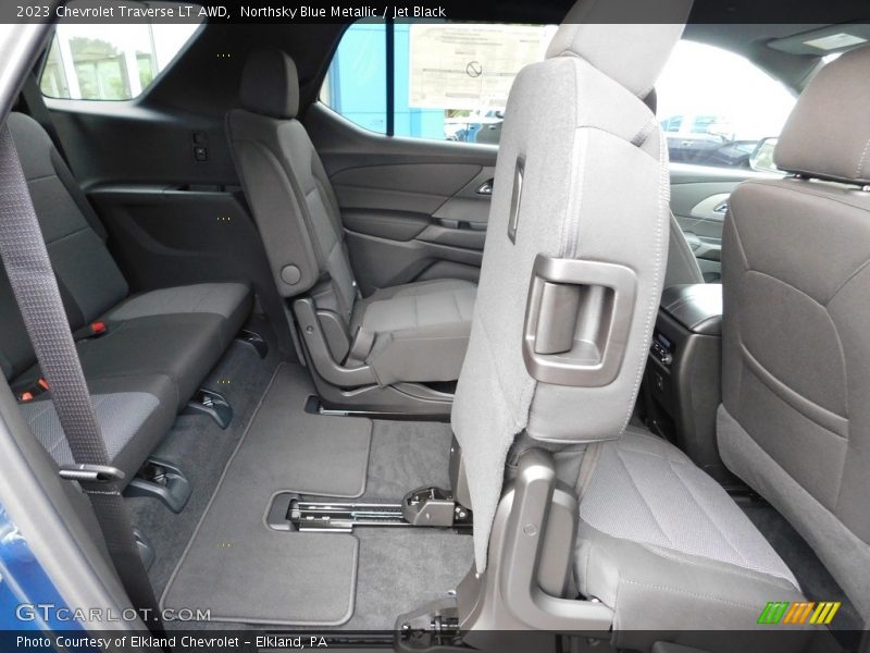 Northsky Blue Metallic / Jet Black 2023 Chevrolet Traverse LT AWD