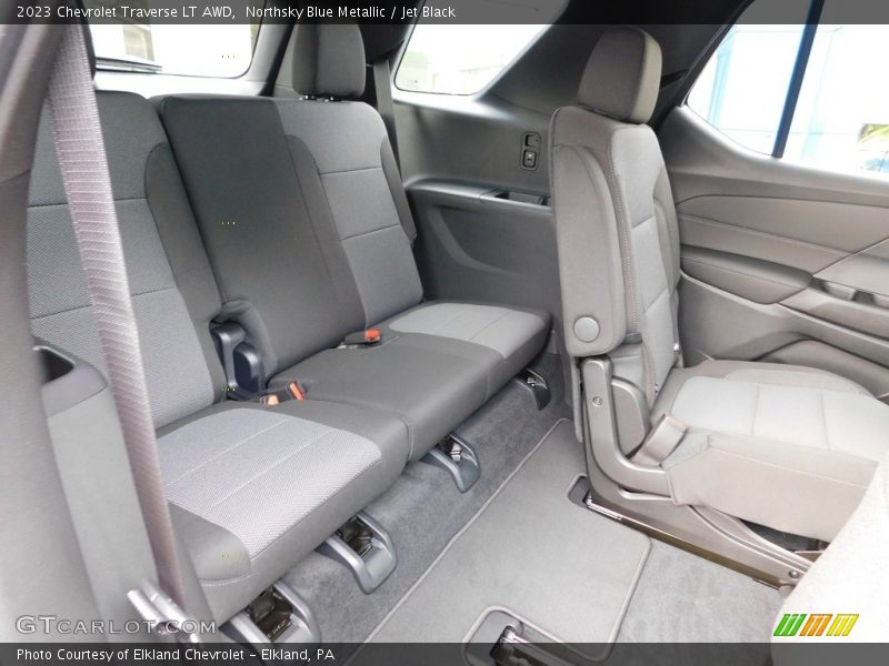 Northsky Blue Metallic / Jet Black 2023 Chevrolet Traverse LT AWD