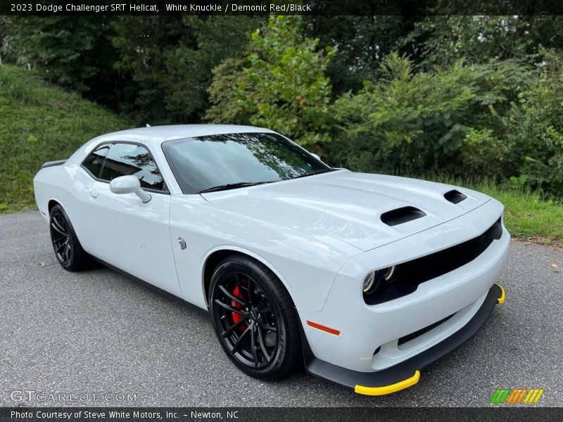 Front 3/4 View of 2023 Challenger SRT Hellcat