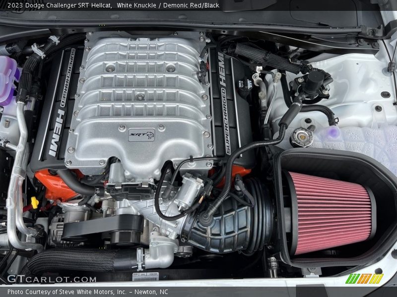  2023 Challenger SRT Hellcat Engine - 6.2 Liter Supercharged HEMI OHV 16-Valve VVT V8