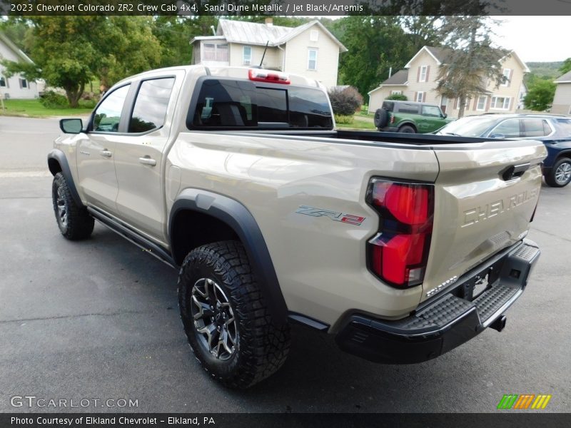  2023 Colorado ZR2 Crew Cab 4x4 Sand Dune Metallic