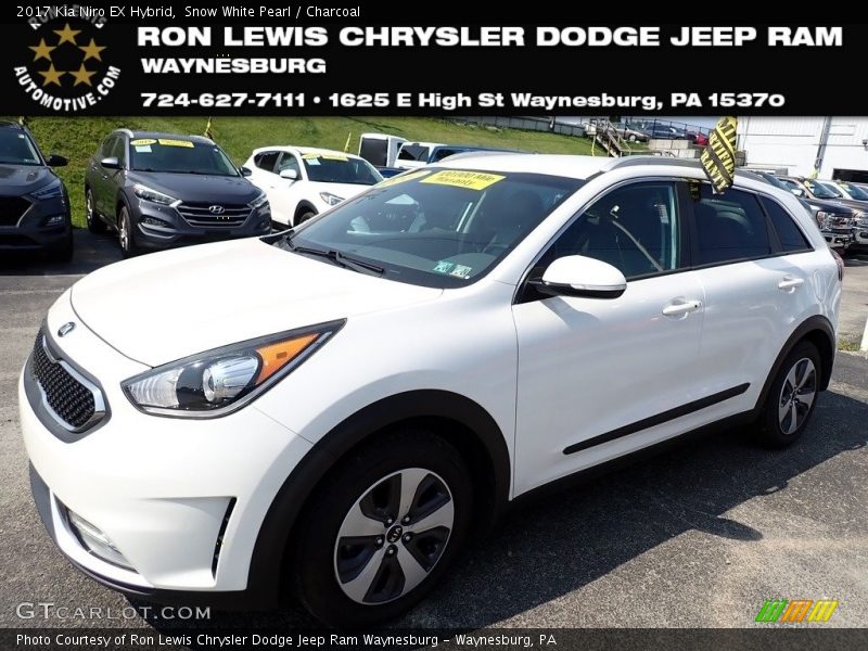 Snow White Pearl / Charcoal 2017 Kia Niro EX Hybrid