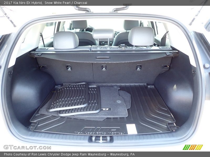  2017 Niro EX Hybrid Trunk
