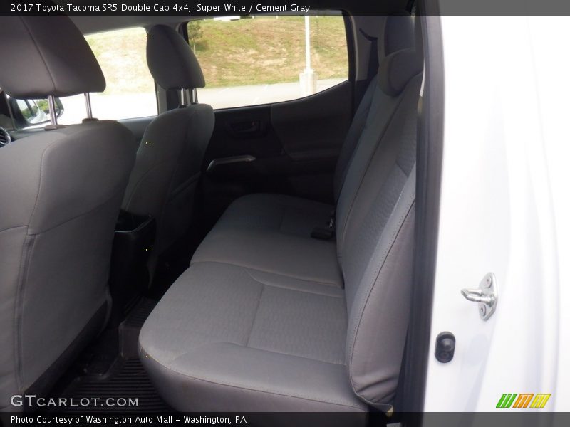 Super White / Cement Gray 2017 Toyota Tacoma SR5 Double Cab 4x4