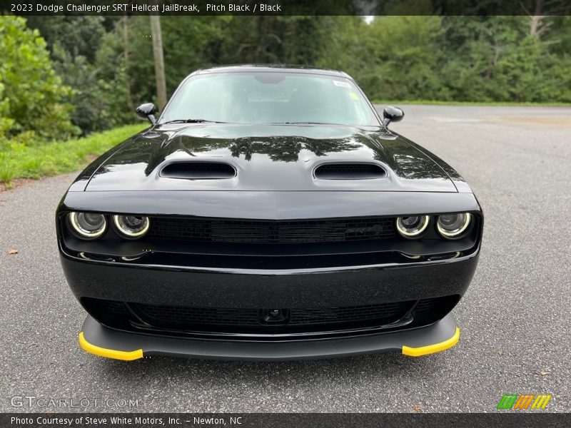 Pitch Black / Black 2023 Dodge Challenger SRT Hellcat JailBreak