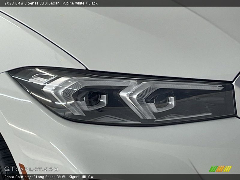 Alpine White / Black 2023 BMW 3 Series 330i Sedan