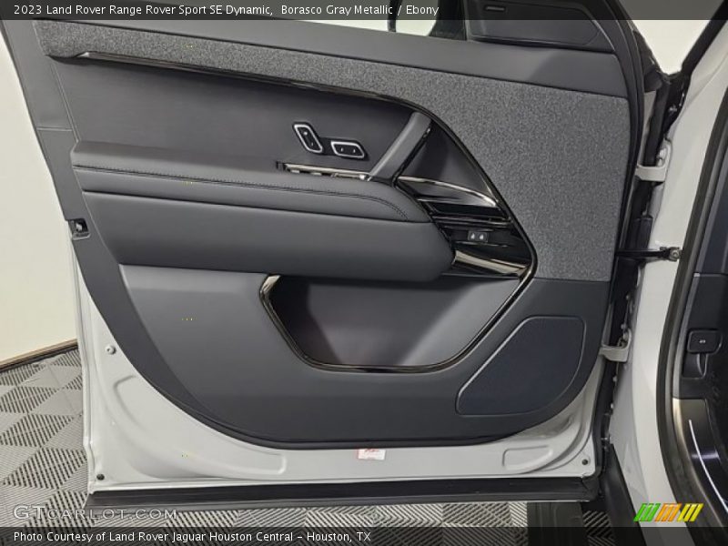 Door Panel of 2023 Range Rover Sport SE Dynamic
