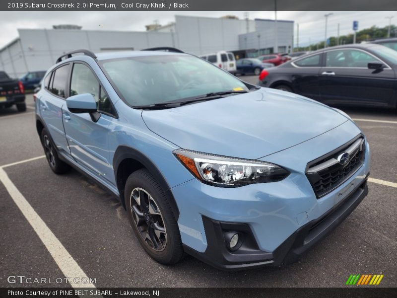 Front 3/4 View of 2019 Crosstrek 2.0i Premium