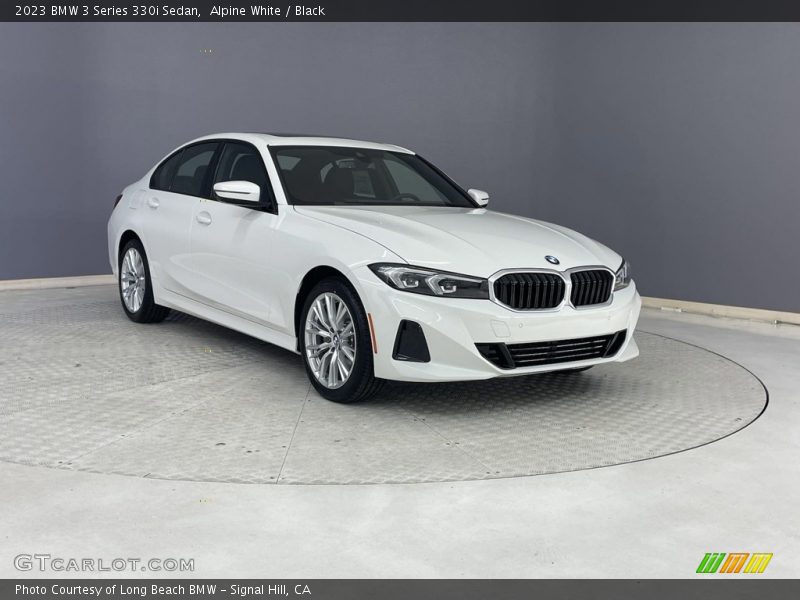 Alpine White / Black 2023 BMW 3 Series 330i Sedan