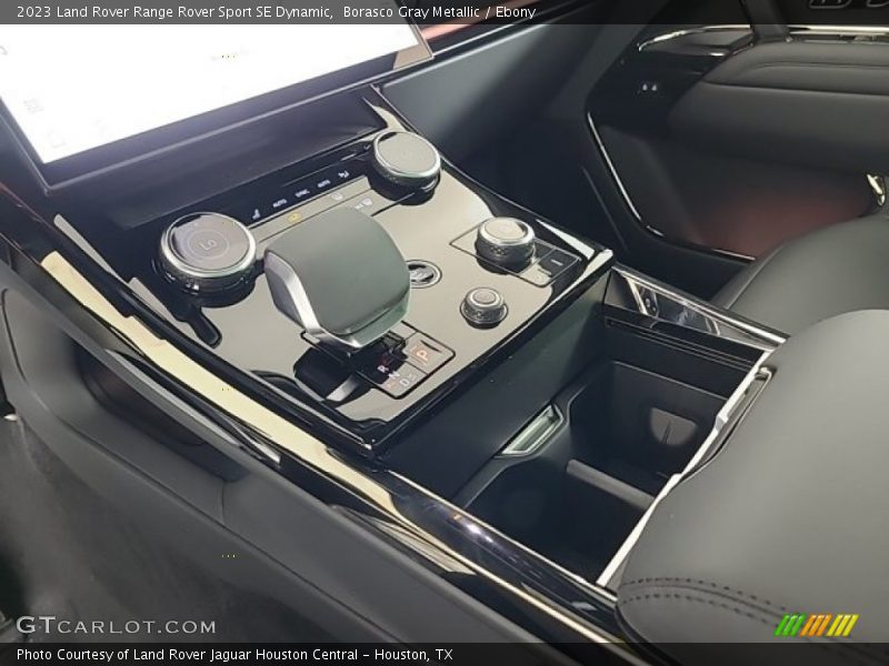 Controls of 2023 Range Rover Sport SE Dynamic