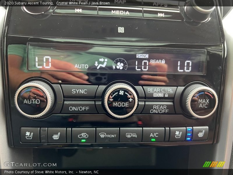 Controls of 2020 Ascent Touring