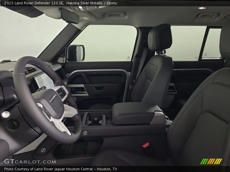 Hakuba Silver Metallic / Ebony 2023 Land Rover Defender 130 SE