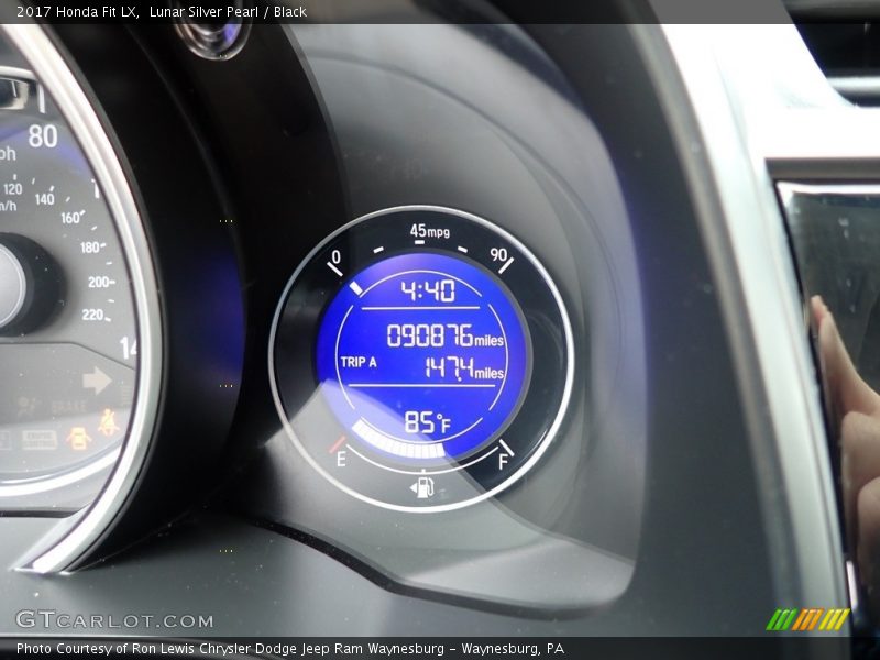 Lunar Silver Pearl / Black 2017 Honda Fit LX