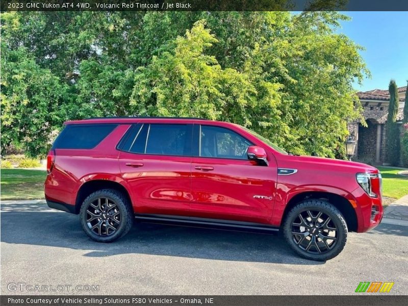  2023 Yukon AT4 4WD Volcanic Red Tintcoat