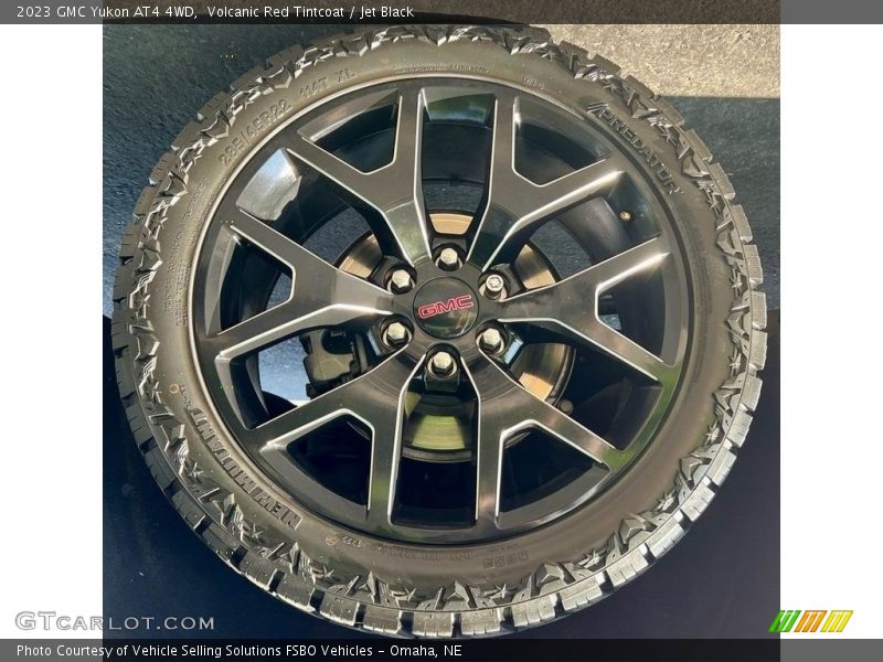  2023 Yukon AT4 4WD Wheel