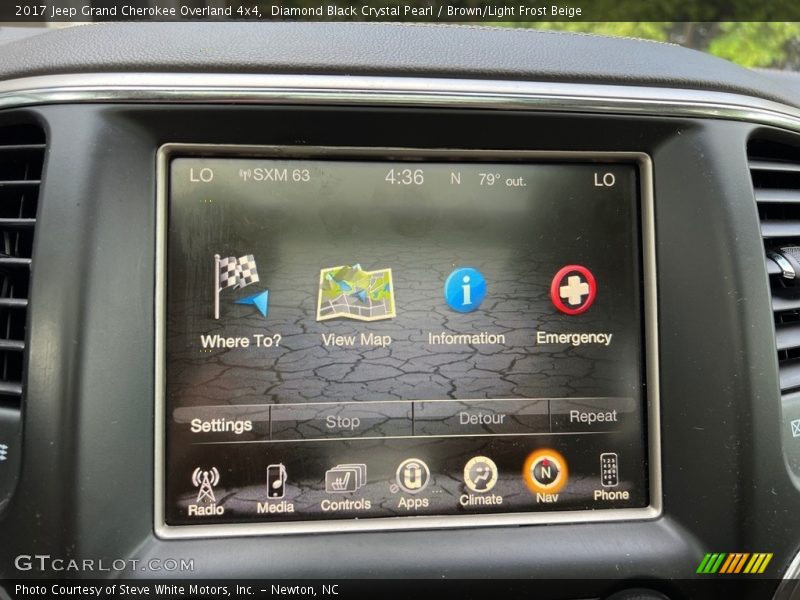 Controls of 2017 Grand Cherokee Overland 4x4