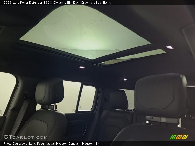 Sunroof of 2023 Defender 130 X-Dynamic SE