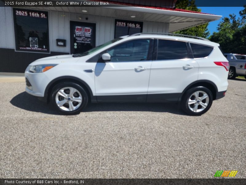 Oxford White / Charcoal Black 2015 Ford Escape SE 4WD