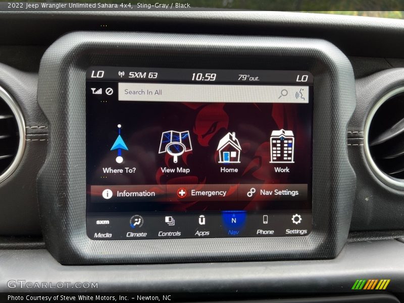 Controls of 2022 Wrangler Unlimited Sahara 4x4