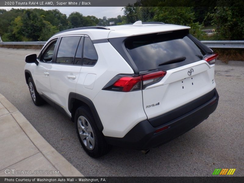 Super White / Black 2020 Toyota RAV4 LE AWD