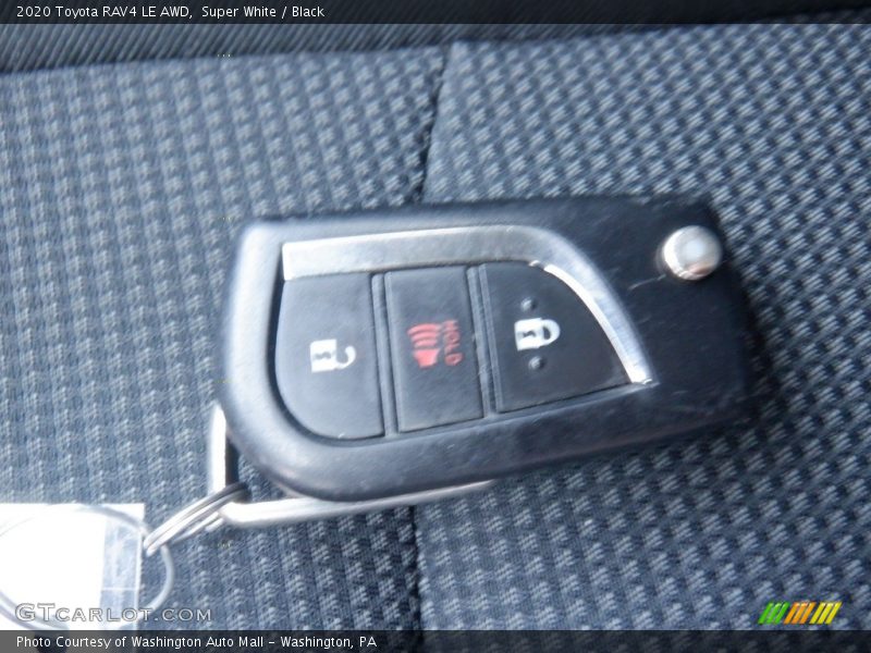 Keys of 2020 RAV4 LE AWD