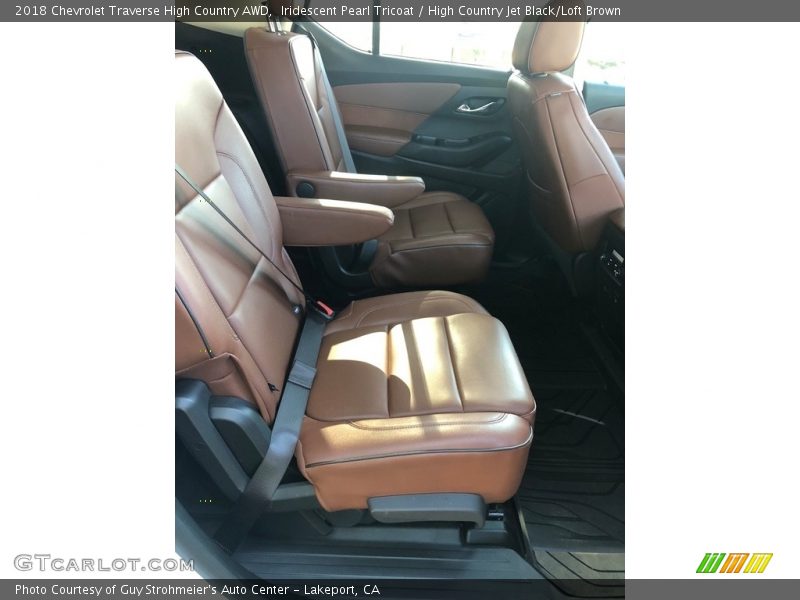 Iridescent Pearl Tricoat / High Country Jet Black/Loft Brown 2018 Chevrolet Traverse High Country AWD
