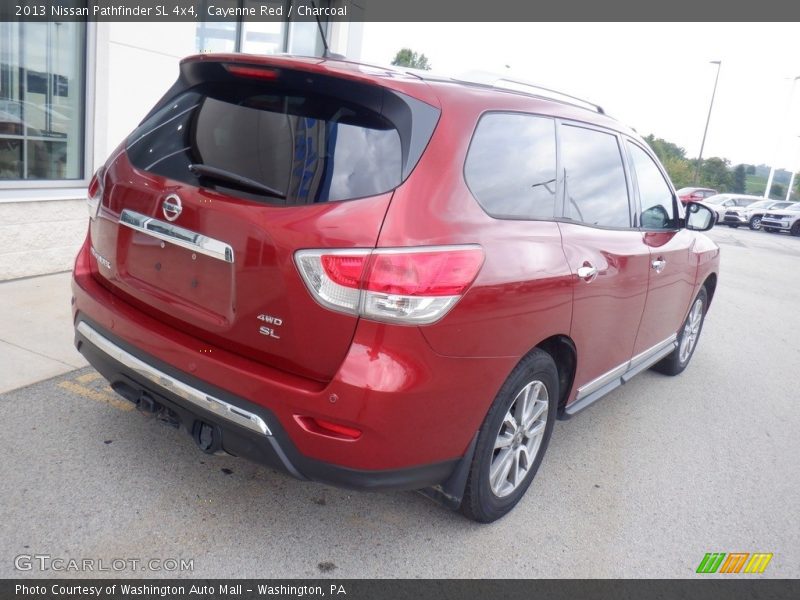 Cayenne Red / Charcoal 2013 Nissan Pathfinder SL 4x4