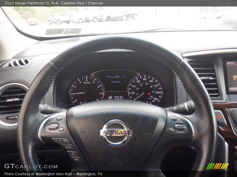 Cayenne Red / Charcoal 2013 Nissan Pathfinder SL 4x4