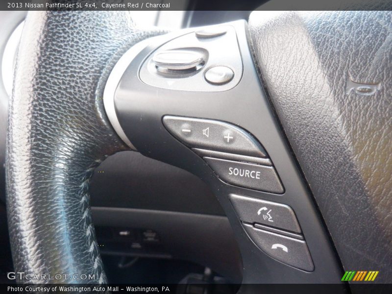Cayenne Red / Charcoal 2013 Nissan Pathfinder SL 4x4