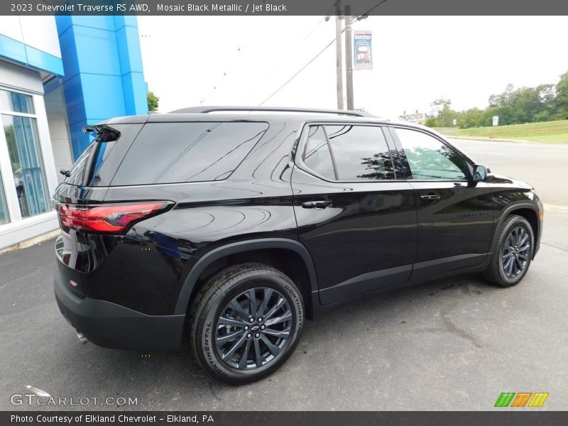 Mosaic Black Metallic / Jet Black 2023 Chevrolet Traverse RS AWD