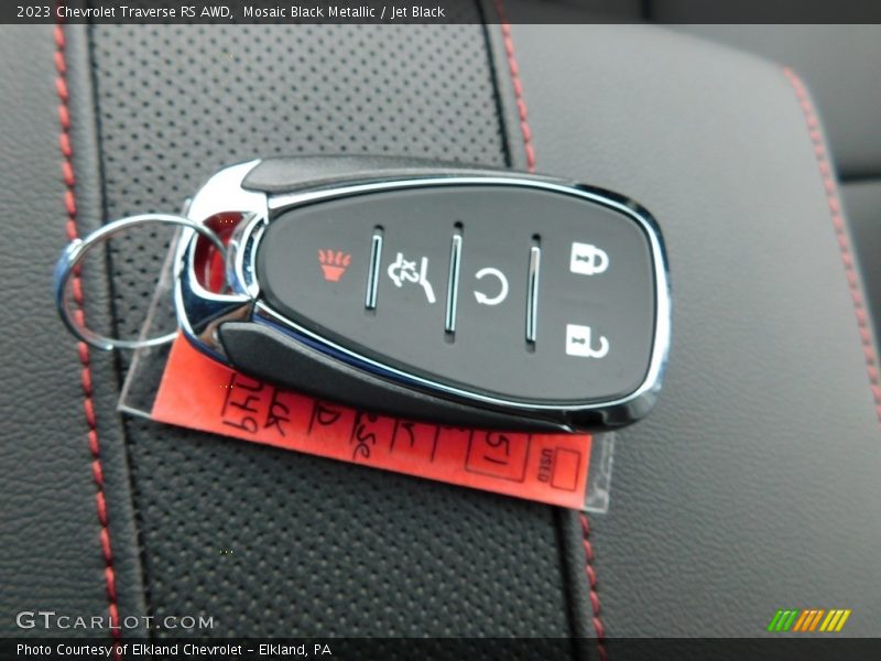Keys of 2023 Traverse RS AWD