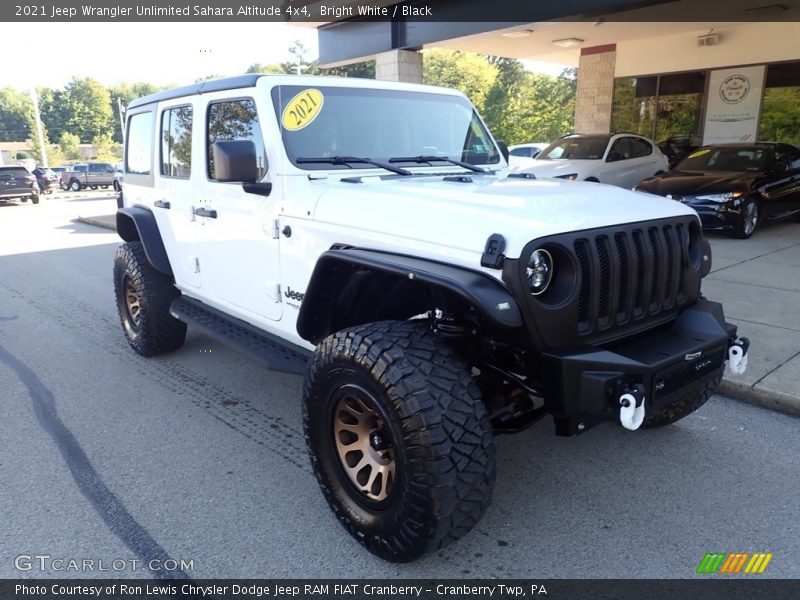 Bright White / Black 2021 Jeep Wrangler Unlimited Sahara Altitude 4x4